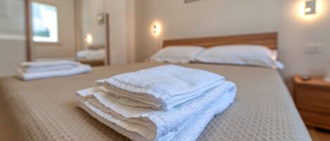 1 chambre, Wi-Fi gratuit, draps fournis