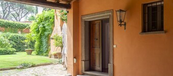 Luxury Villa Appia Antica