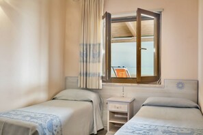 2 soverom, safe på rommet, reiseseng for barn og wi-fi