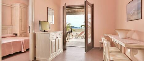 2 Schlafzimmer, Zimmersafe, Reisekinderbett, WLAN