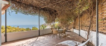 Appartement 'Villa Martinez Apartamento 2' avec vue sur la mer, Wi-Fi et climatisation