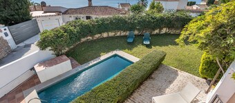 Apartment 'Villa Martinez Apartamento 2' with Sea View, Wi-Fi and Air Conditioning