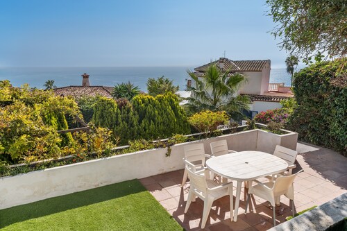 Appartement 'Villa Martinez Apartamento 3' avec vue sur la mer, Wi-Fi et climatisation