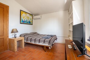 1 quarto, ferros/tábuas de passar roupa, Wi-Fi de cortesia