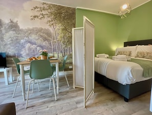 Family Apartment, 1 Double Bed with Sofa bed, Non Smoking, Private Bathroom | Down comforters, pillowtop beds, desk, laptop workspace - Happy Family Apartments Maggiolino (Genoa)