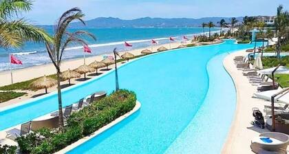 New Listing! Superb location Beachfront Penthouse