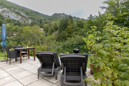 Apartment 'La Sabaudia En Chartreuse' with Mountain View, Private Terrace and Wi-Fi