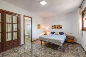 1 bedroom, iron/ironing board, free WiFi, bed sheets - Apartment 'Villa Martinez  Apartamento 1' with Sea View, Wi-Fi and Air Conditioning (Salobreña)