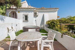 Ulkoruokailutilat