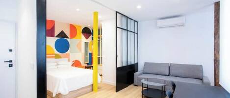 1 bedroom, free WiFi, bed sheets