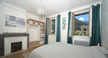Maison d'hĂŽtes 'Jolie Chambre Au Calme Ă Auzat' avec vue sur montagne