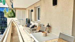 Unclassified image, 3 of 20, button - Bright and Airy Apartment in Puerto Banus (Marbella)