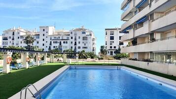 Apartment | Pool | Outdoor pool