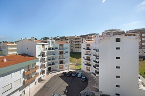 Exterior - Apartment 'T0 Grota' with Balcony (Buarcos)