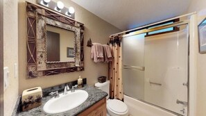 Bathroom - Cozy Tahoe Cabin (Tahoe Vista)