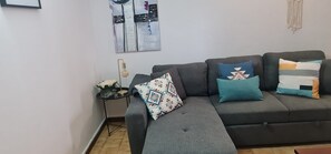TV - Sweet Home Rp Apartment with Balcony and Wi-Fi (Portimão)