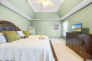5 Schlafzimmer, Bügeleisen/Bügelbrett, Reisekinderbett, kostenloses WLAN