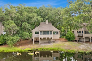 Exterior - 49 Night Heron @ Sea Pines | Lagoon Front Retreat | Walk to Beach | Golf & Tennis (Hilton Head Island)