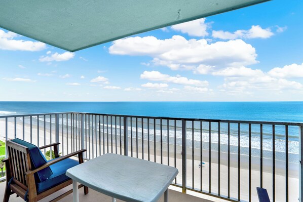 Property grounds - Smyrna Beach Club 807A Ocean Front Condo (New Smyrna Beach)