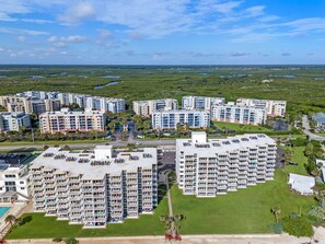 Exterior - Smyrna Beach Club 513 Ocean Outside, Comfort Inside (New Smyrna Beach)