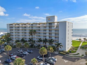 Exterior - Smyrna Beach Club 513 Ocean Outside, Comfort Inside (New Smyrna Beach)