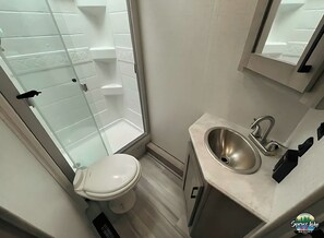 Toilet paper - RV 8   Lake view with double over double bunks for the kids! (Kenora)