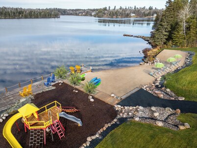 RV 8   Lake view with double over double bunks for the kids!