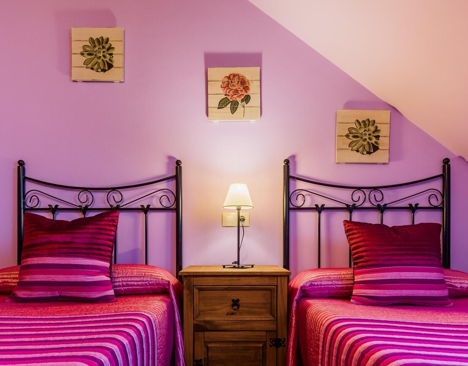 2 bedrooms, free WiFi