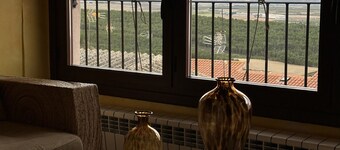 Country House 'Suite Las Palomas' with Mountain View, Wi-Fi and Air Conditioning