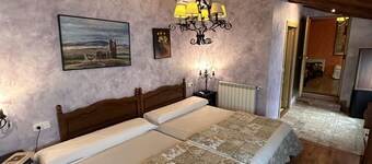 Room 'Suite Las Golondrinas' with Mountain View, Wi-Fi and Air Conditioning