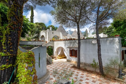 Apartment 'Casa Delle Zagare, Borgo Del Mirto' with Shared Terrace, Private Garden and Wi-Fi