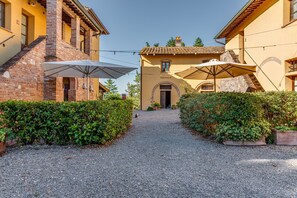 Exterior - Apartment 'Cavallino' with Shared Pool, Shared Garden and Wi-Fi (San Miniato)