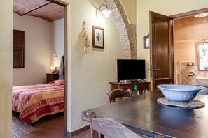 1 غرفة نوم وواي فاي مجانًا وملاءات أسرّة