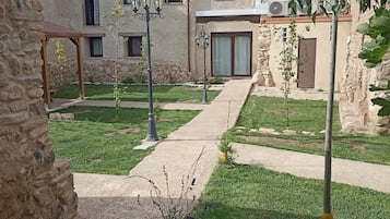 Enceinte de lâhĂ©bergement