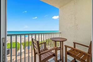 Property grounds - 🌴BBC 214 - Gulf Front Condo - Pool & Beach are OPEN! (Belleair Beach)