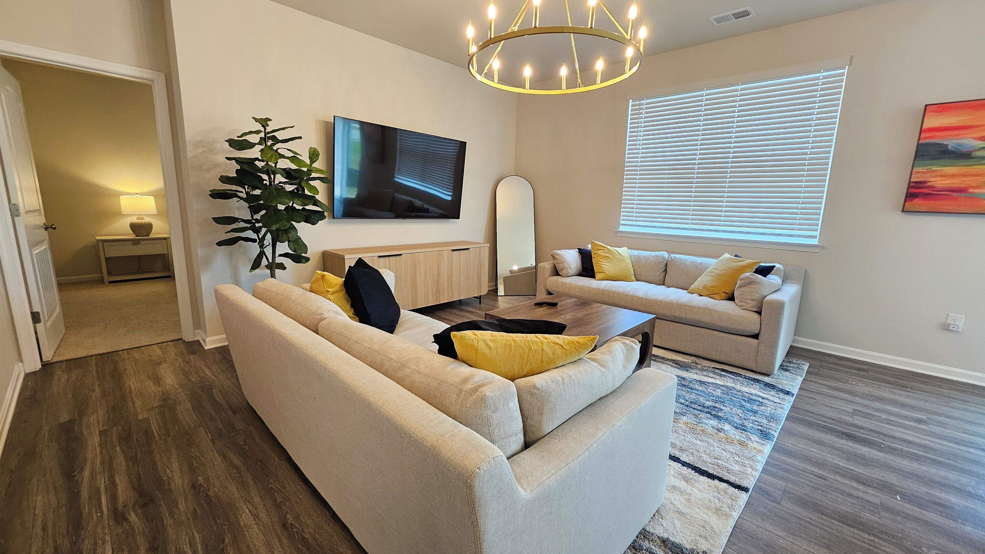 Brand new 5-bedroom house with beach shuttle and community amenities
