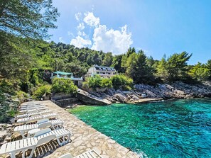 Property grounds - Octopus by Interhome (Hvar/Gdinj)