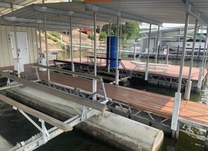 Marina - Fun times in Osage Beach - 3 bedroom house in Racetrack Cove (Osage Beach)