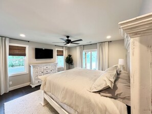 4 chambres, coffres-forts dans les chambres, fer et planche à repasser