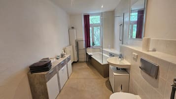 Haartrockner, Handtücher