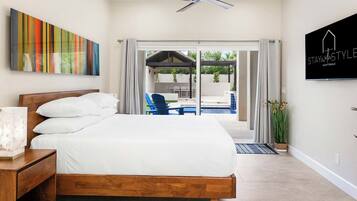 4 bedrooms, desk, iron/ironing board, free WiFi