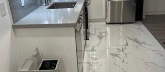 Cozy Modern Basement apartment in Mississauga near all the happening places. 