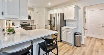 Peakview Paradise | Backyard | Free Massage*