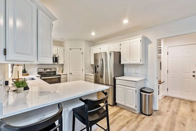 Peakview Paradise | Backyard | Free Massage*