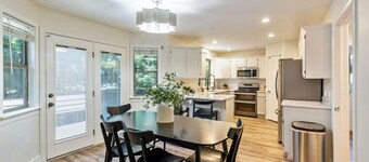 Peakview Paradise | Backyard | Free Massage*