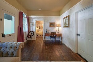 Business Studio Suite | Premium bedding, down comforters, blackout drapes, iron/ironing board