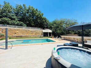 Pool - South-facing villa with pool and jacuzzi for an unforgettable stay.  (Brignoles)