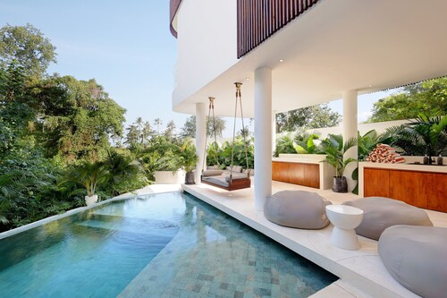 The River Villa by BREIG