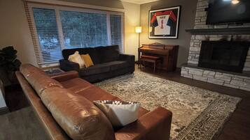 Televisor intel·ligent i llar de foc