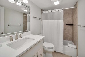 Douche, serviettes fournies